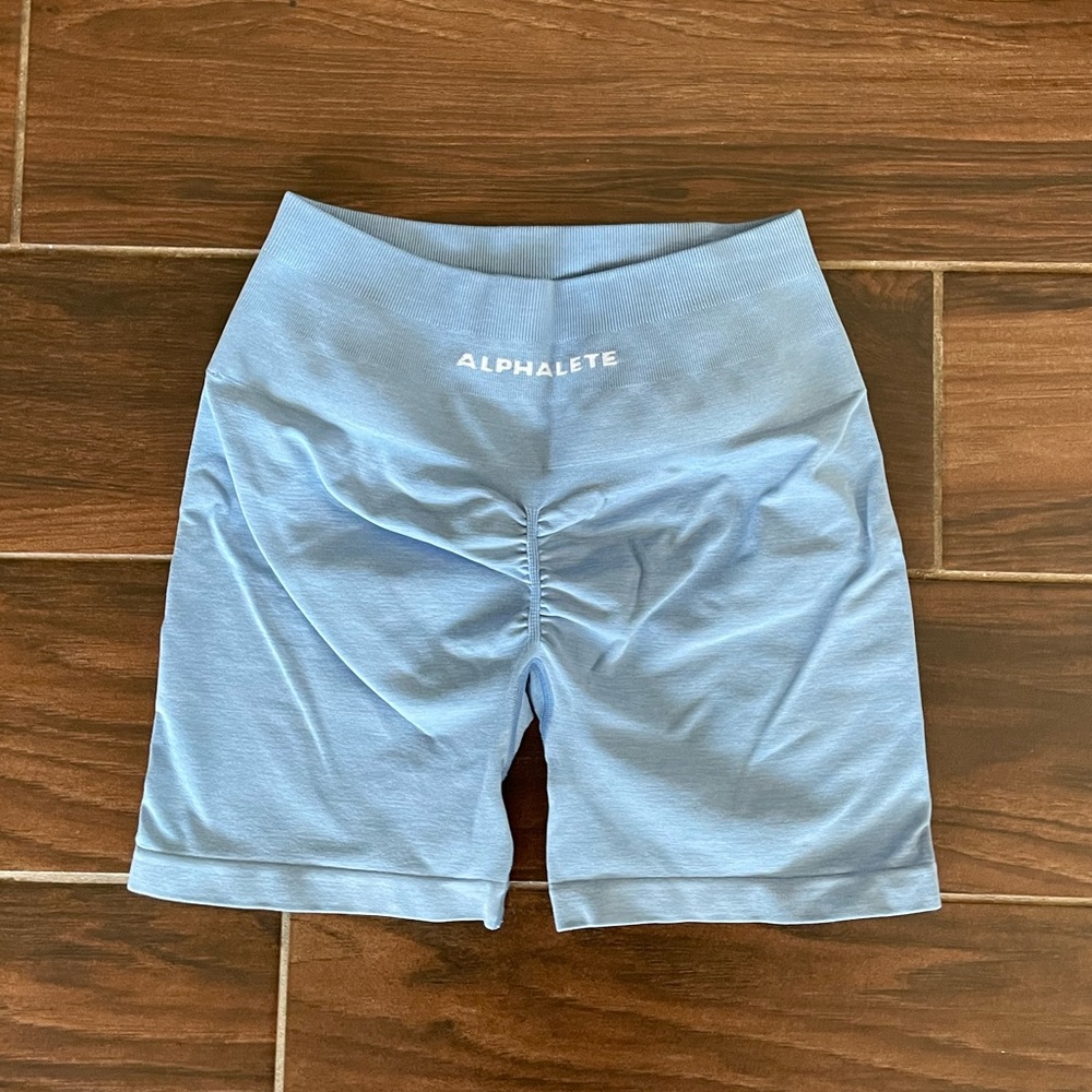 NWT Alphalete Amplify Short 4.5” - Washed Denim - Medium